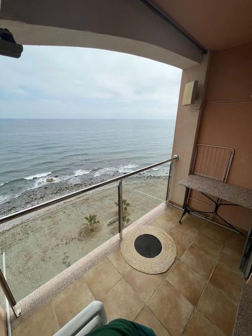Apartamento A Pie De Playa Con Vistas Al Mar. Sorvilán Exteriör bild