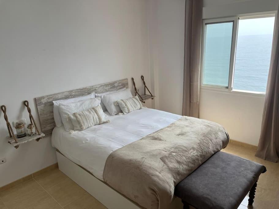 Apartamento A Pie De Playa Con Vistas Al Mar. Sorvilán Exteriör bild